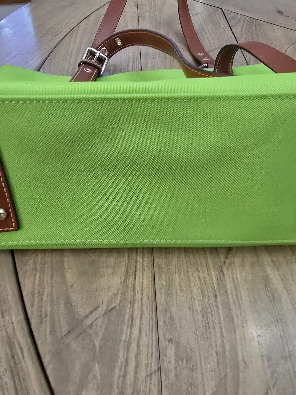 Dooney & Bourke Green Tote Bag with Brown Leather Straps - Picture 6 of 6